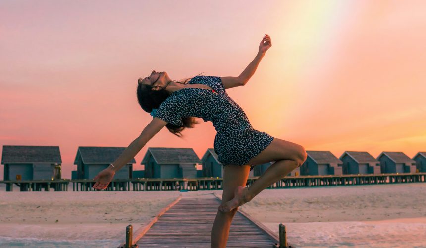 EXPLORE THE SPANISH LANGUAGE THROUGH THE DANCE EXPLORE THE SPANISH LANGUAGE THROUGH THE DANCE